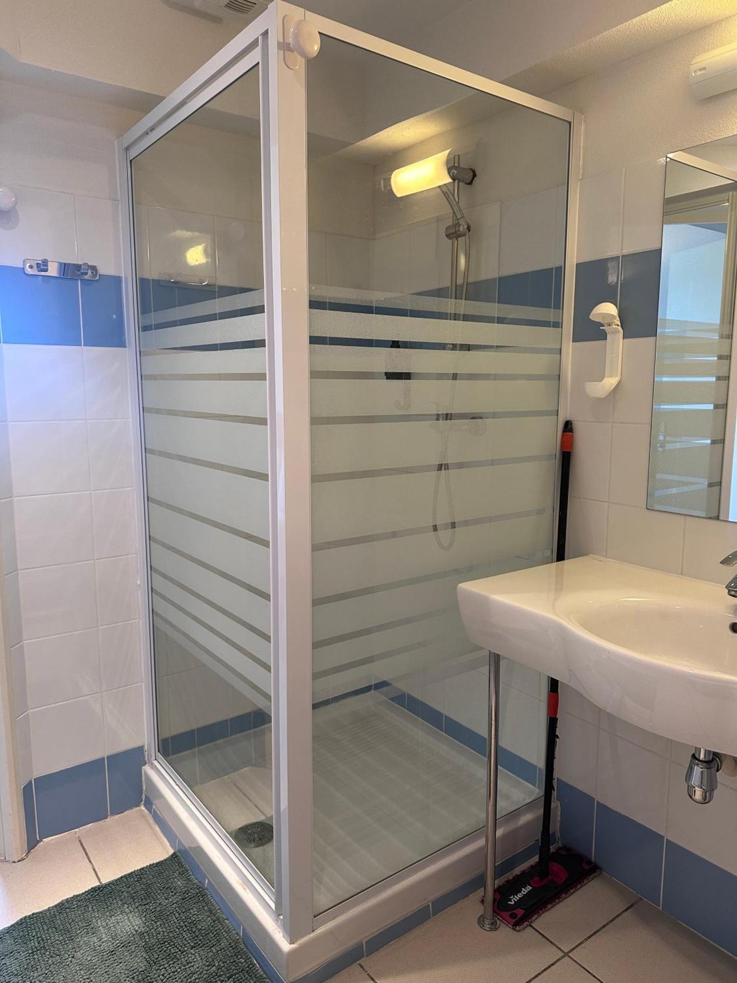 Charmant Studio Le Clos D'Aix Parking Prive Gratuit Et Piscine เอ็ก-ซอง-โพรวองซ์ ภายนอก รูปภาพ