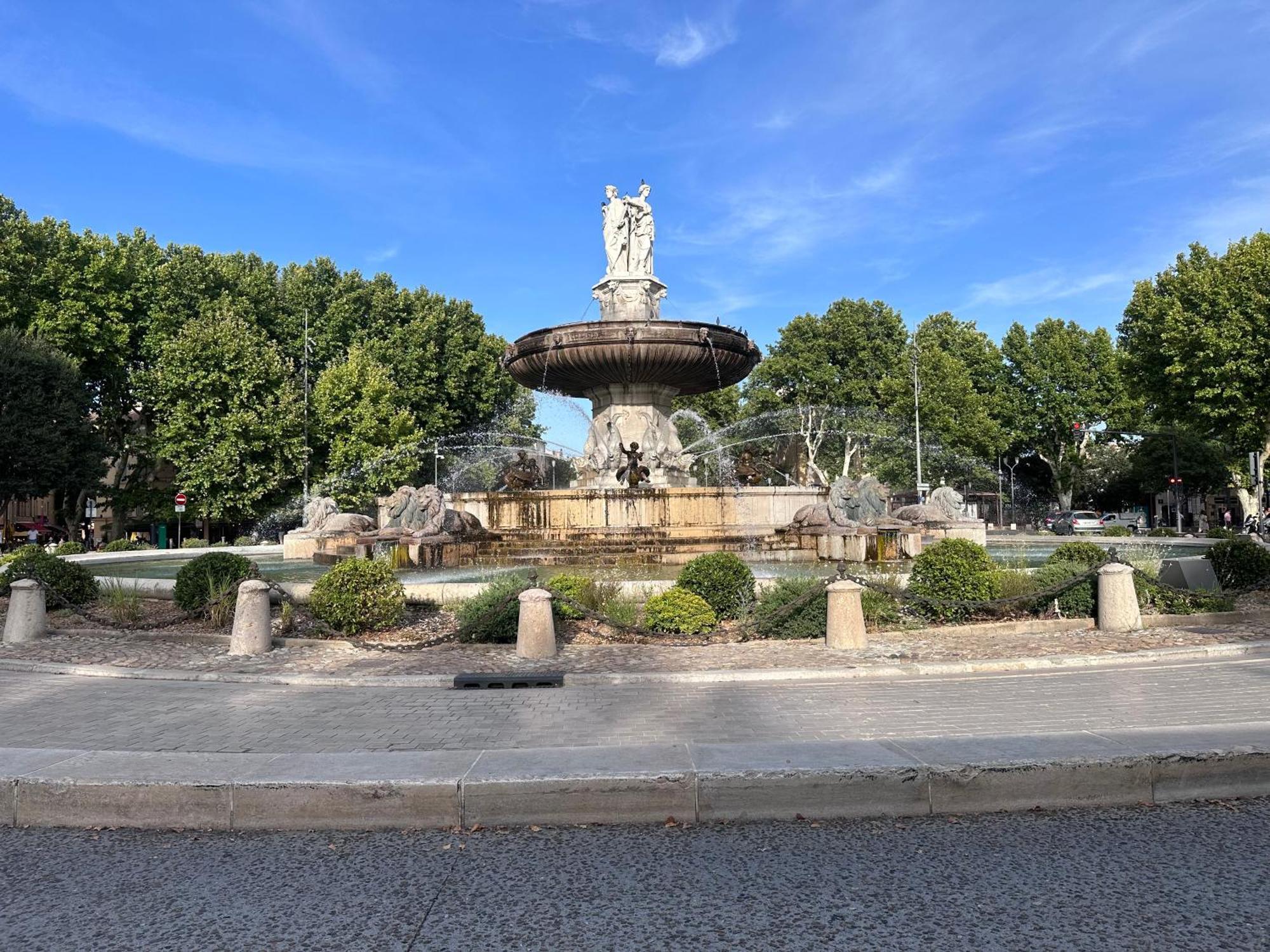 Charmant Studio Le Clos D'Aix Parking Prive Gratuit Et Piscine เอ็ก-ซอง-โพรวองซ์ ภายนอก รูปภาพ